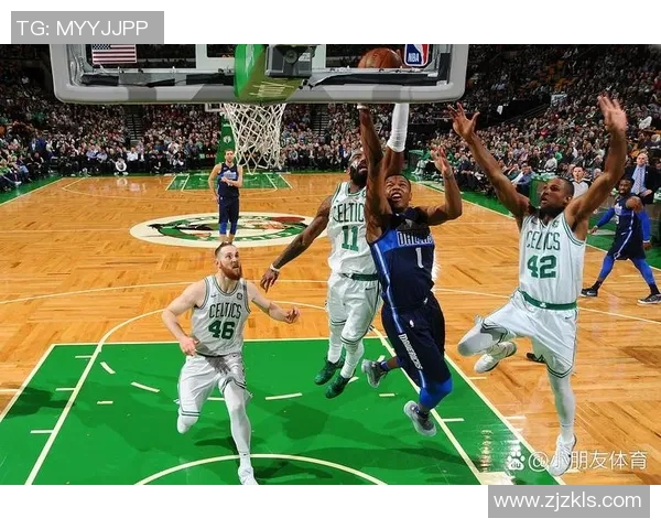 303黄蜂与凯尔特人激战正酣球迷期待精彩对决与精彩瞬间